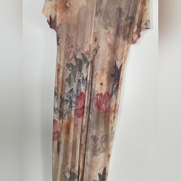 Floral Dress - Picture 6 of 11